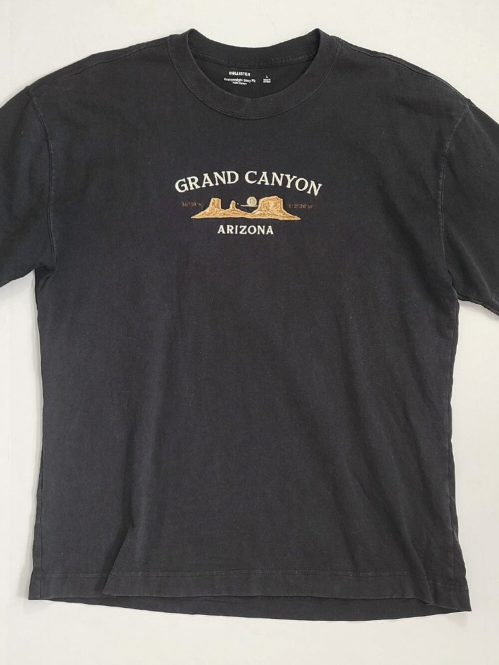 Hollister Men's Large Faded Black Boxy Heavyweight Grand Canyon Graphic Tee